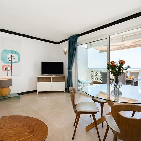 Aveiros By The Sea By Intiholidays *